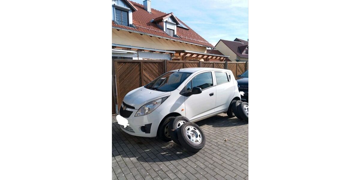 Chevrolet Spark 201.282 km 1.199 &euro; Velden 84149