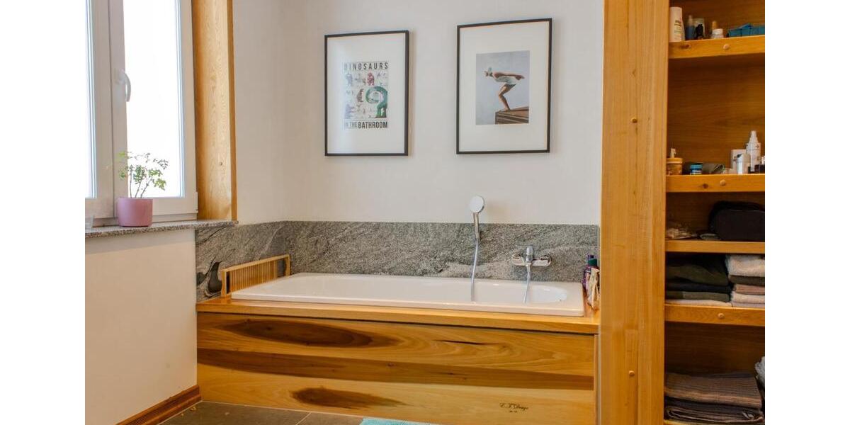 Einfamilienhaus Rüthen - 4 Zimmer, 200 m&sup2;, 1.700&euro; | Angebot:26177404