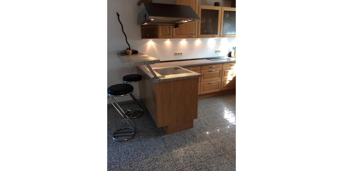 Doppelhaushälfte Freising Am Vogelherd - 5 Zimmer, 200 m&sup2;, 2.500&euro; | Angebot:25977750