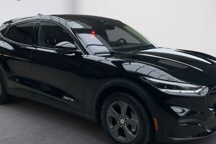 Ford Mustang Mach-E 63.747 km 31.990 &euro; Husum 25813