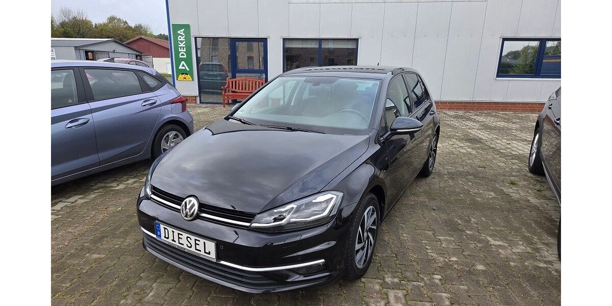 VW Golf 125.800 km 14.150 &euro; Großenkneten 26197
