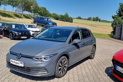 VW Golf 37.000 km 23.990 &euro; Schneeberg 08289