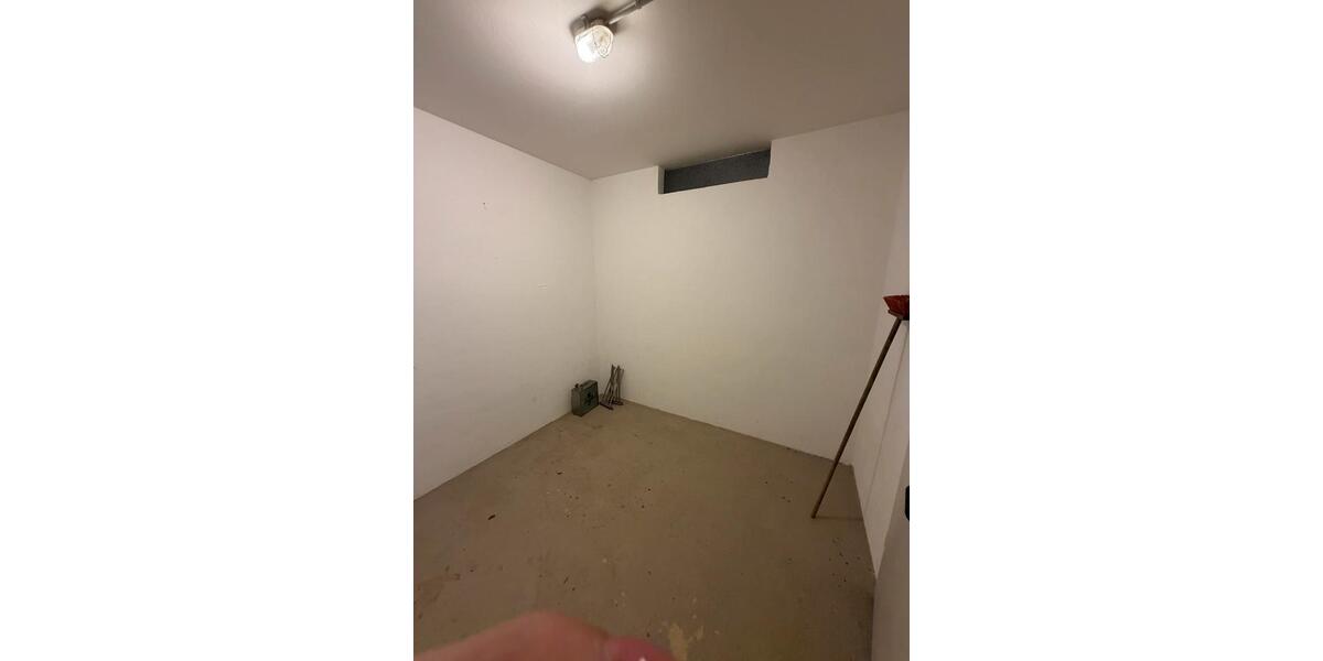 Dachgeschoßwohnung Göttingen Oststadt - 2.5 Zimmer, 74 m&sup2;, 1.140&euro; | Angebot:26357086