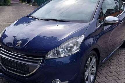Peugeot 208 89.000 km 4.999 &euro; Gelsenkirchen 45886