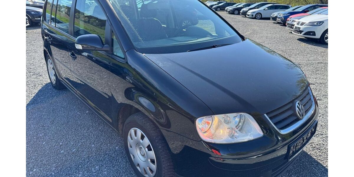 VW Touran 283.247 km 590 &euro; Boxberg 97944