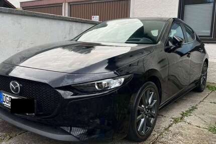 Mazda 3 61.000 km 16.500 € Dingolfing 84130