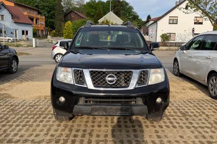 Nissan Navara 224.000 km 7.950 &euro; Ergoldsbach 84061