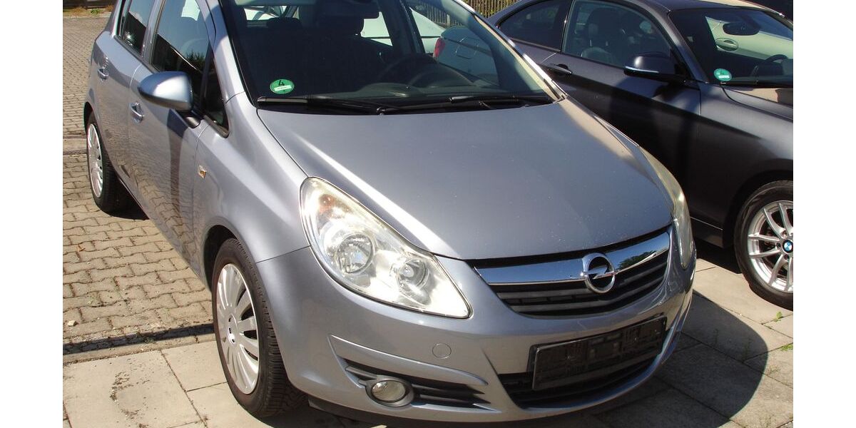 Opel Corsa 180.000 km 2.390 &euro; Puchheim 82178
