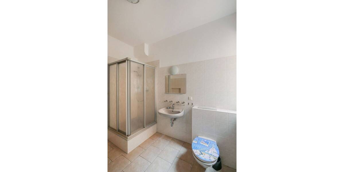 Etagenwohnung Neustadt - 5 Zimmer, 120 m&sup2;, 660&euro; | Angebot:26851154