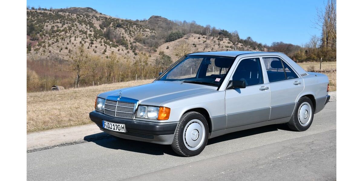 Mercedes-Benz 190 208.000 km 3.600 &euro; Frankfurt 60433