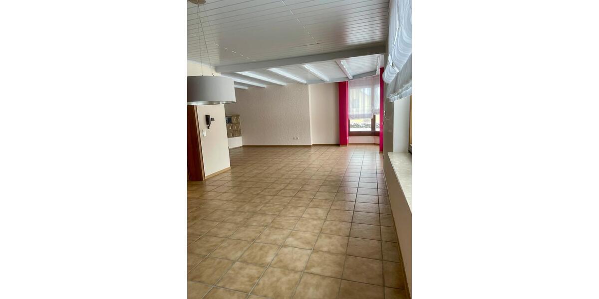 Einfamilienhaus Newel - 5 Zimmer, 147 m&sup2;, 1.450&euro; | Angebot:26152926