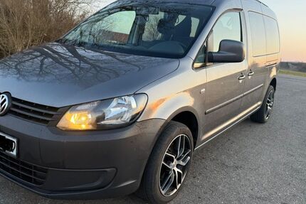 VW Caddy 202.000 km 8.900 &euro; Erkheim 87746
