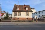 Einfamilienhaus Erbach - 7 Zimmer, 150 m&sup2;, 290.000&euro; | Angebot:26963253