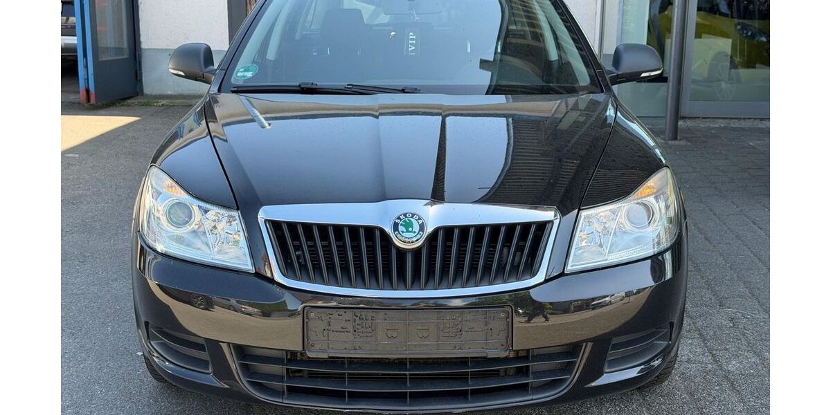 Skoda Octavia 257.000 km 1.990 &euro; Meckenbeuren 88074