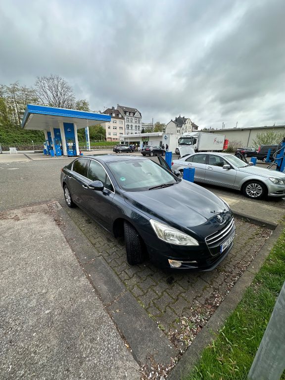 Peugeot 508 216.000 km 7.900 € Wuppertal 42105