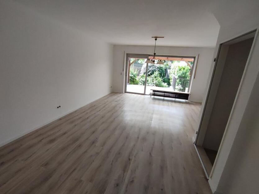 Schönes und modernisiertes 3-Zimmer-Reihenhaus zur Miete in Neuss