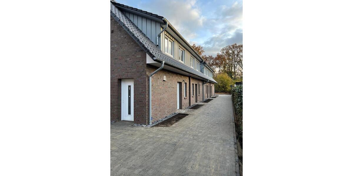 Neubau Erstbezug KfW 40+ Reihenhaushälften nach Vereinbarung 5 zimmer