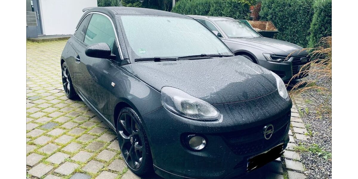Opel Adam 82.800 km 9.900 &euro; Gummersbach 51643