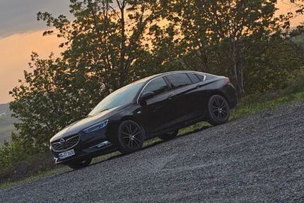 Opel Insignia 122.000 km 14.500 &euro; Presseck 95355
