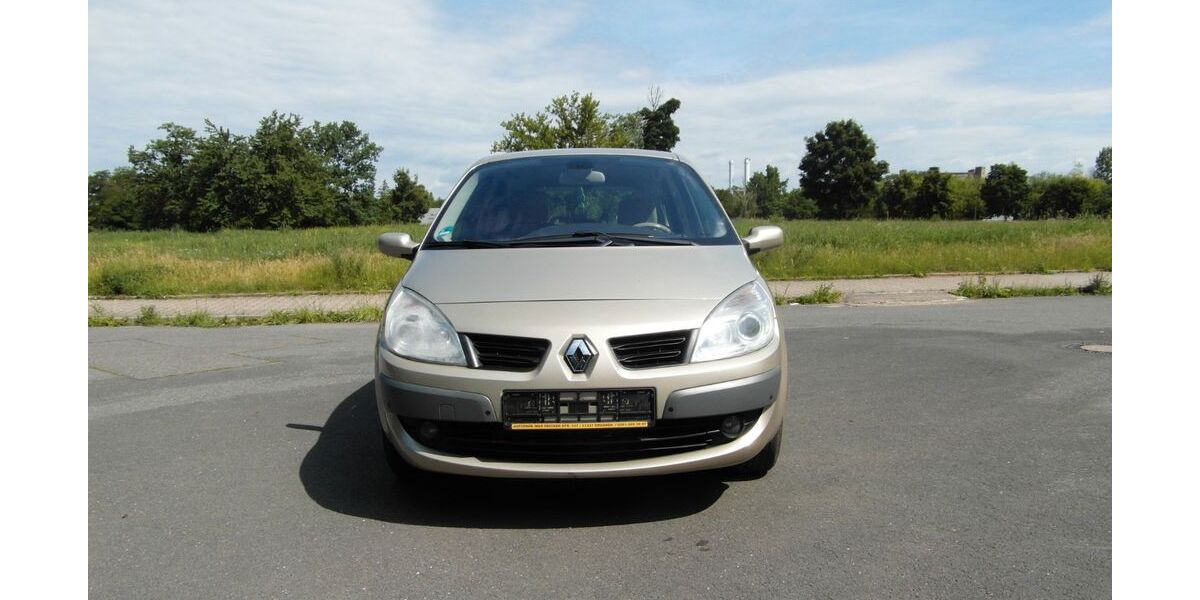 Renault Scenic 144.161 km 2.200 &euro; Dresden 01237