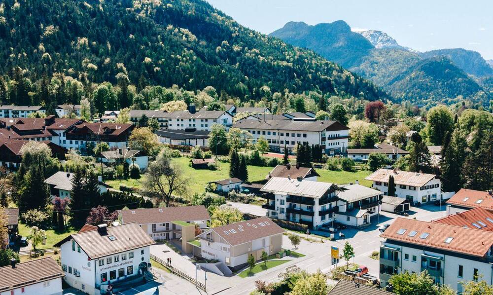 Etagenwohnung Bayerisch Gmain - 2 Zimmer, 54 m&sup2;, 409.000&euro; | Angebot:25996248