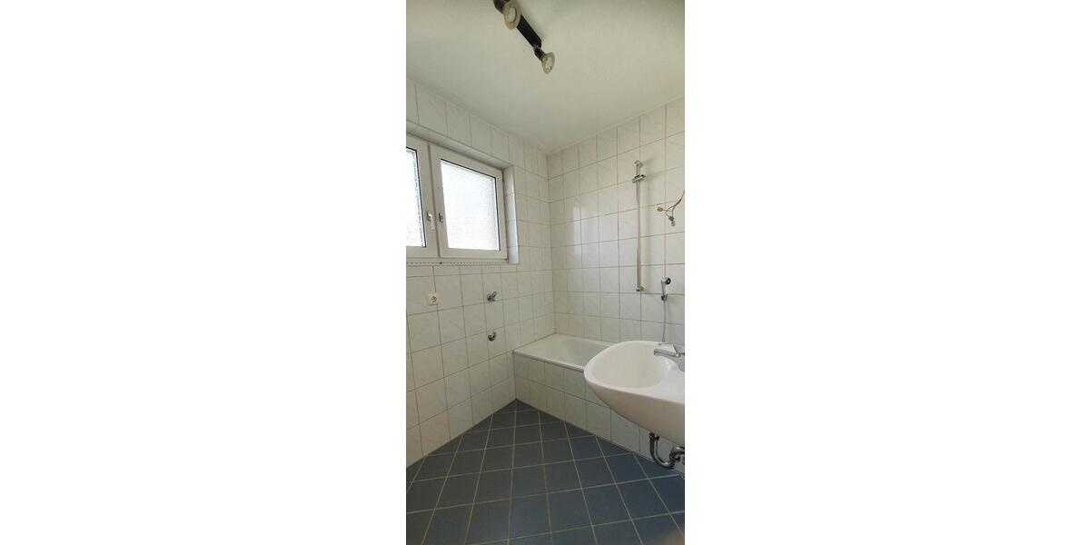 Etagenwohnung Marburg Biegenviertel - 4 Zimmer, 80 m&sup2;, 990&euro; | Angebot:26409345