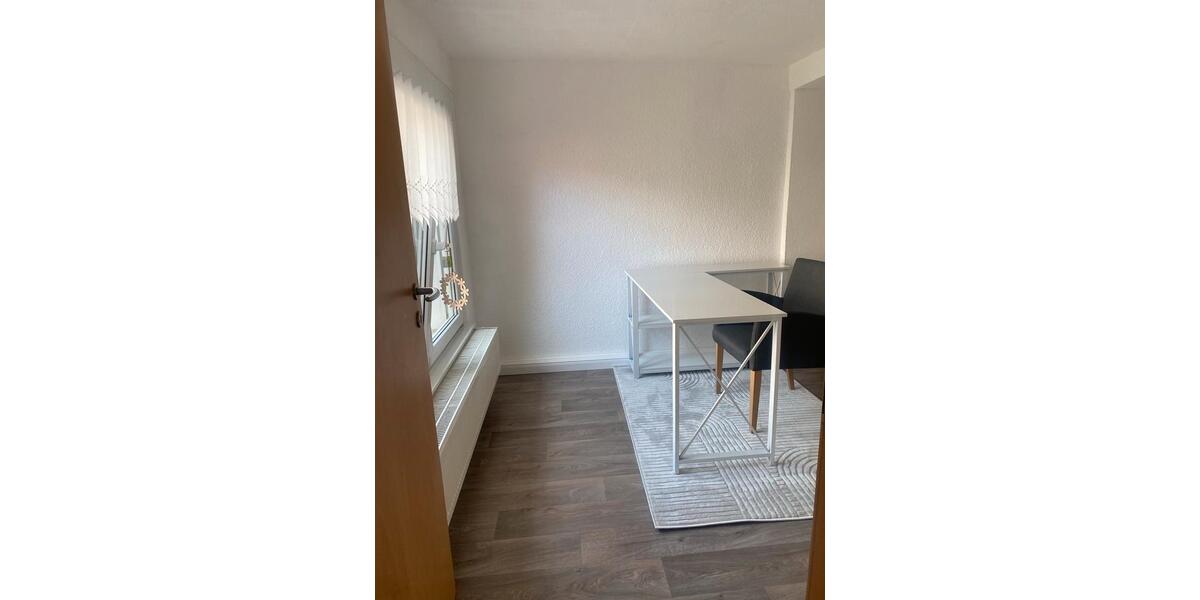 Einfamilienhaus Neuhausen/Spree Spree - 3 Zimmer, 130 m&sup2;, 250.000&euro; | Angebot:27132572