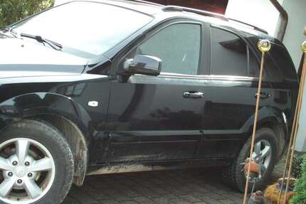 Kia Sorento 253.000 km 2.200 &euro; Schlüsselfeld 96132