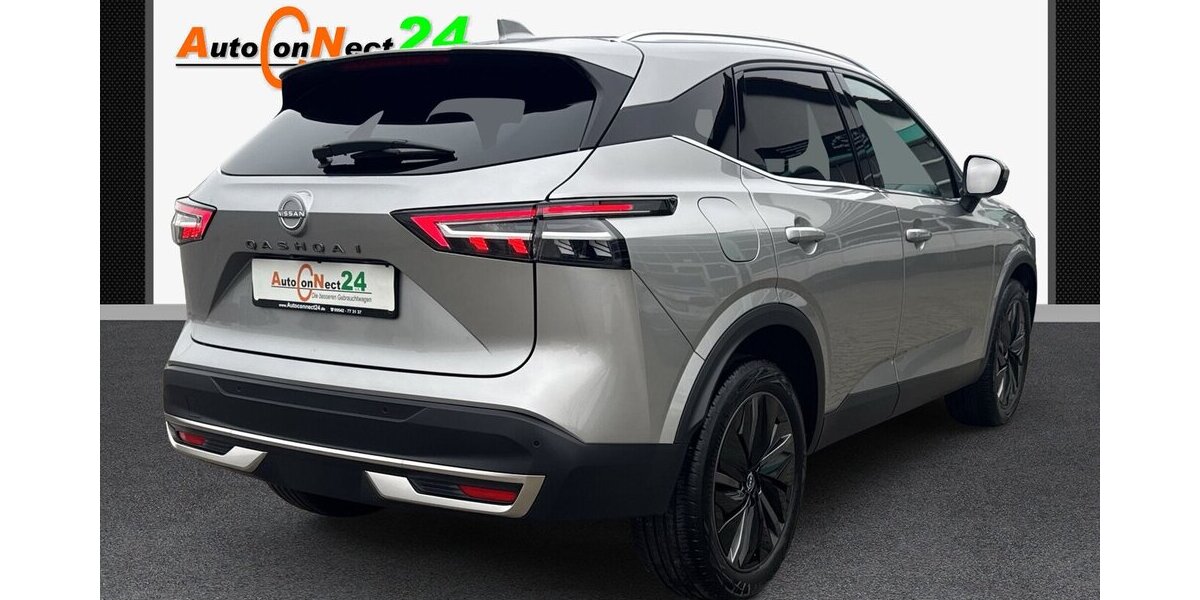 Nissan Qashqai Tekna XTronic *Navi/LED/el. Heckklappe/360 13.122 km 28.690 &euro; Bamberg 96052