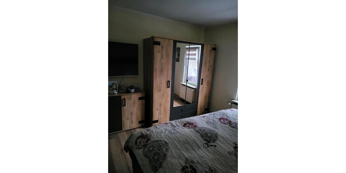 Einfamilienhaus Bad Berleburg - 5 Zimmer, 120 m&sup2;, 149.500&euro; | Angebot:27447036