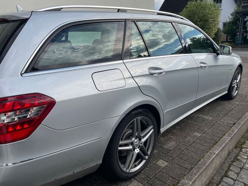 E 250