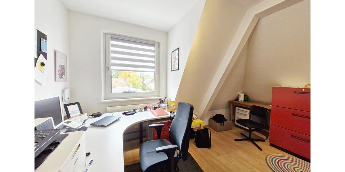 Vielseitig nutzbar - Büro, Praxis, Gewerbe zimmer