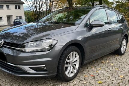 VW Golf 90.507 km 13.900 € Wermelskirchen 42929