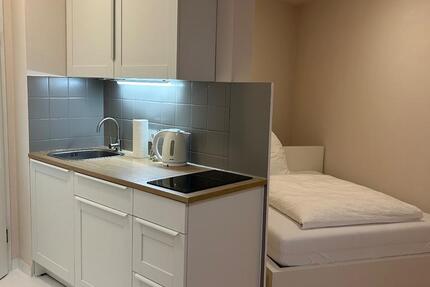 Erstbezug nach Renovierung 1-Zimmer-Whg. in Regensburg Nähe Uni 1 zimmer