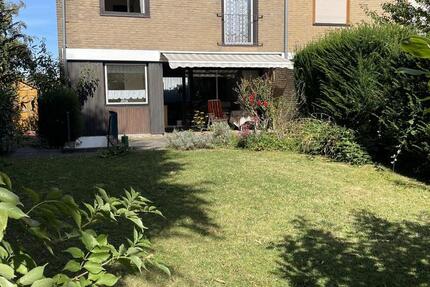 Haus Krefeld Hülser Berg - 4 Zimmer, 108 m&sup2;, 395.000&euro; | Angebot:24527277