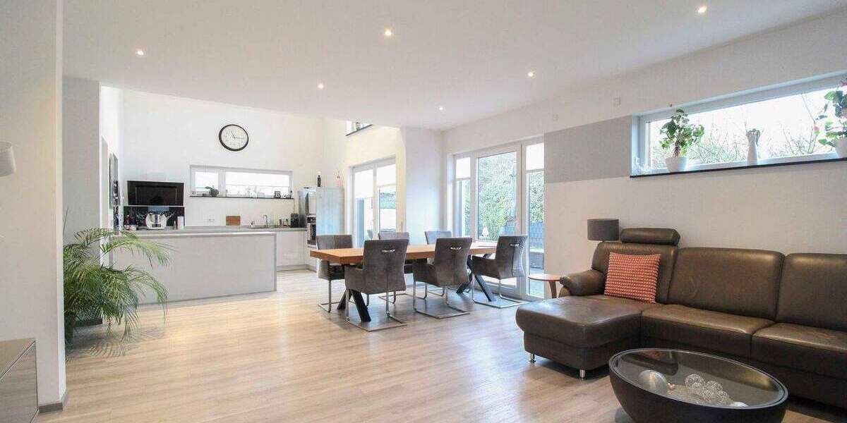 Einfamilienhaus Rees - 6 Zimmer, 725.000&euro; | Angebot:24736141