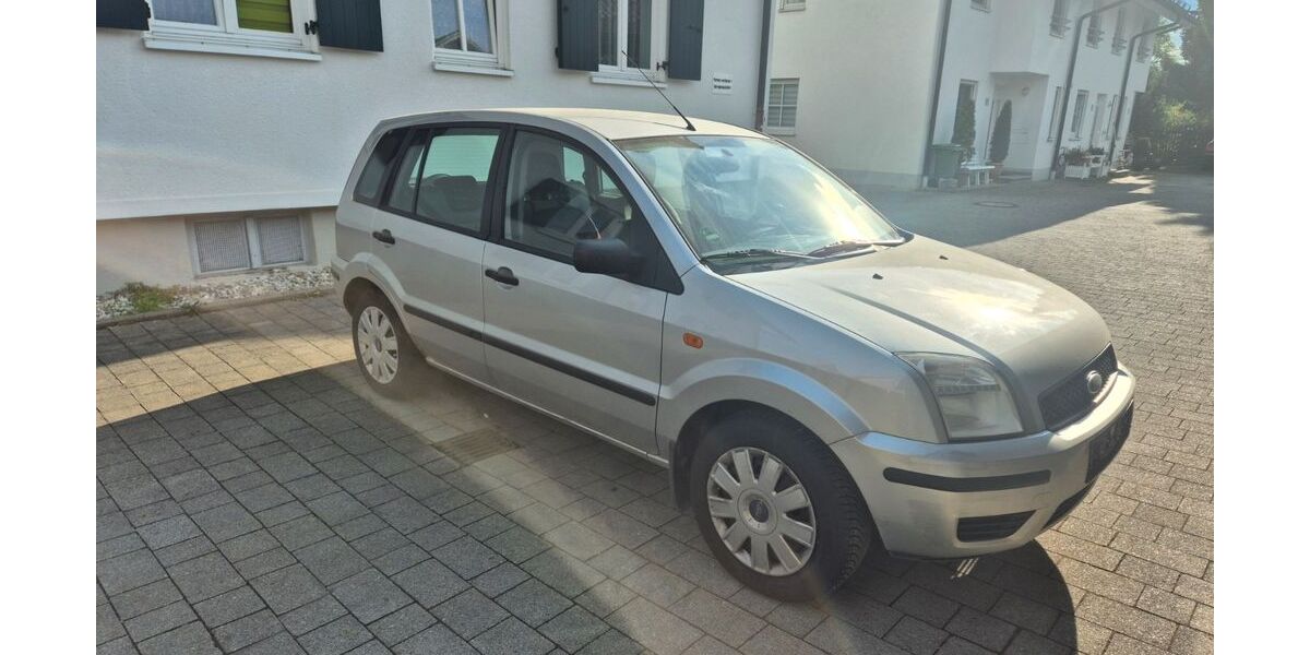 Ford Fusion 163.000 km 1.300 &euro; Grasbrunn 85630