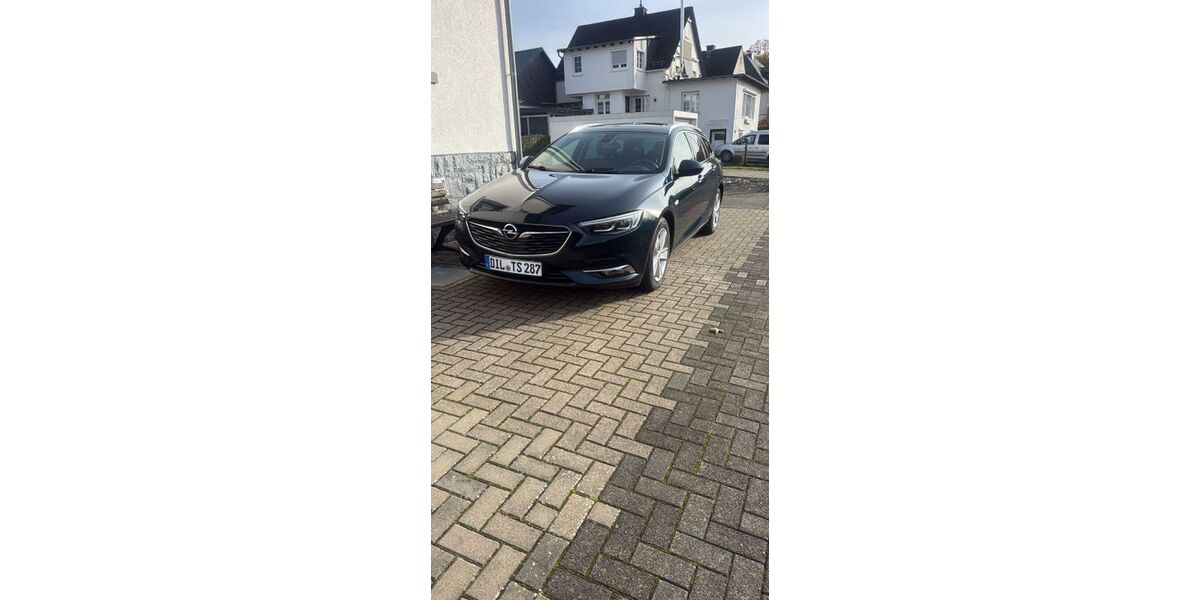 Opel Insignia 98.500 km 14.600 &euro; Dillenburg 35690
