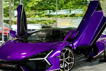Lamborghini Revuelto 2.000 km 589.000 &euro; Remscheid/NRW 42855