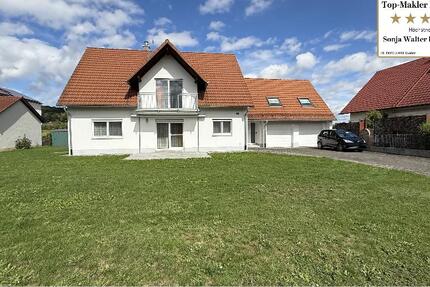 Einzugsbereites Zweifamilienhaus mit Keller, Doppelgarage und Wärmepumpe - Ein Objekt von SOWA Immobilien und Finanzen - Haus Neuburg an der Donau | Angebot:24004432