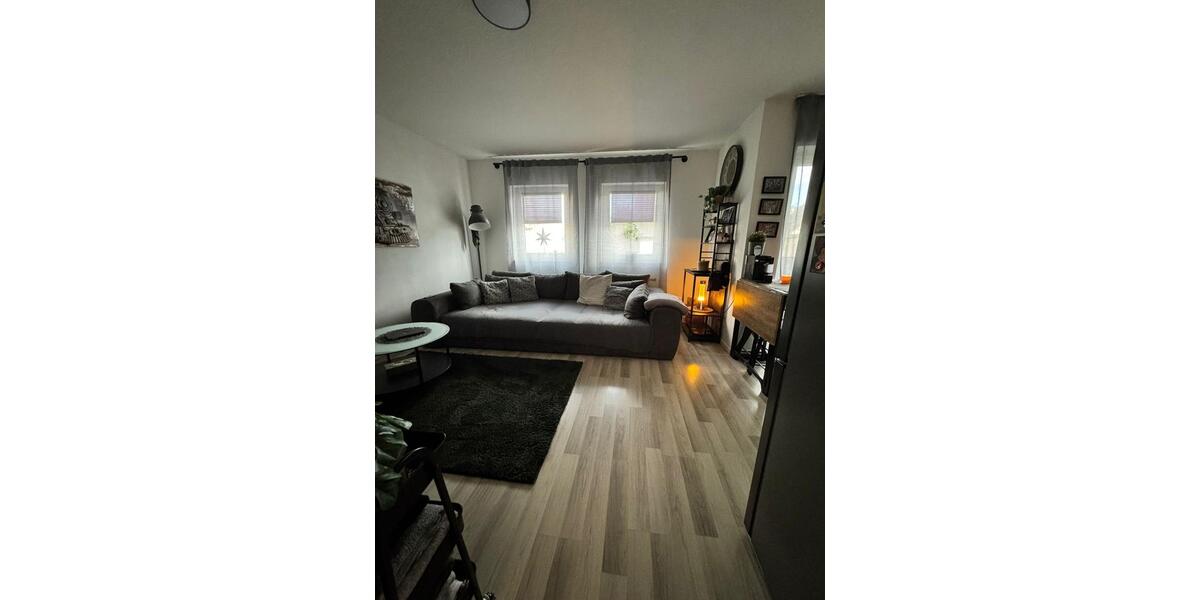 Eigentumswohnung mit Tiefgaragenstellplatz in Troisdorf-Hütte 2 zimmer