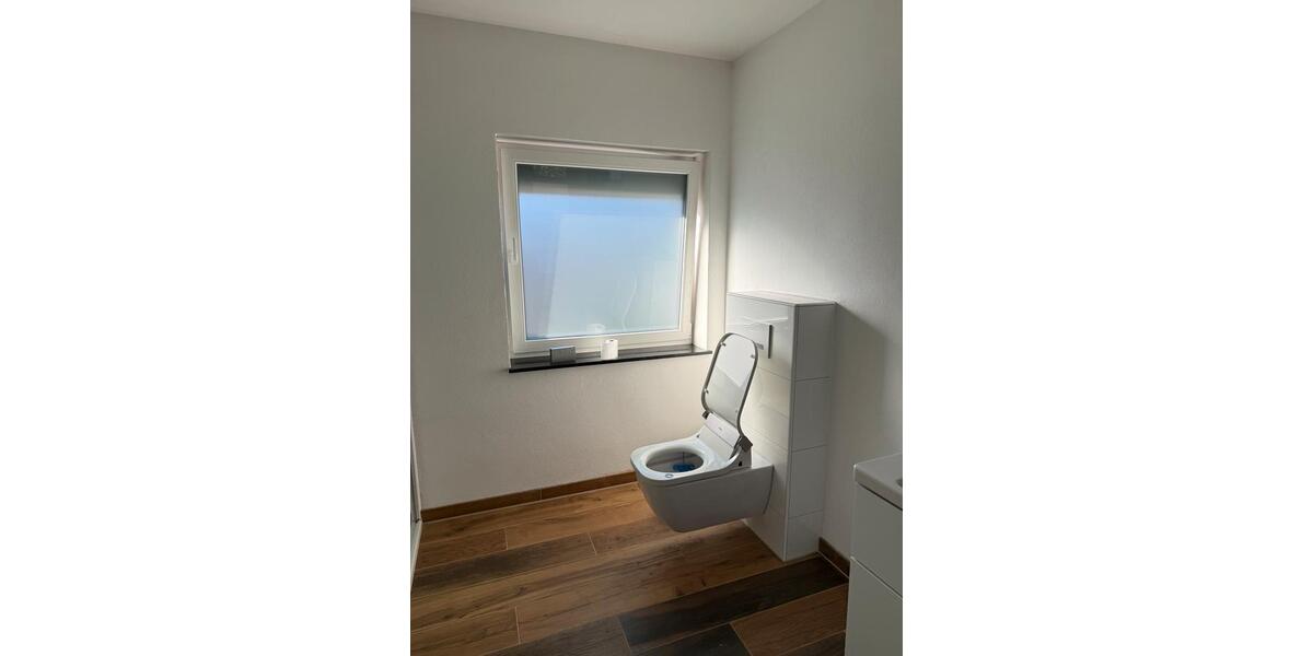 Einfamilienhaus Eschenburg - 2 Zimmer, 65 m&sup2;, 850&euro; | Angebot:26416295