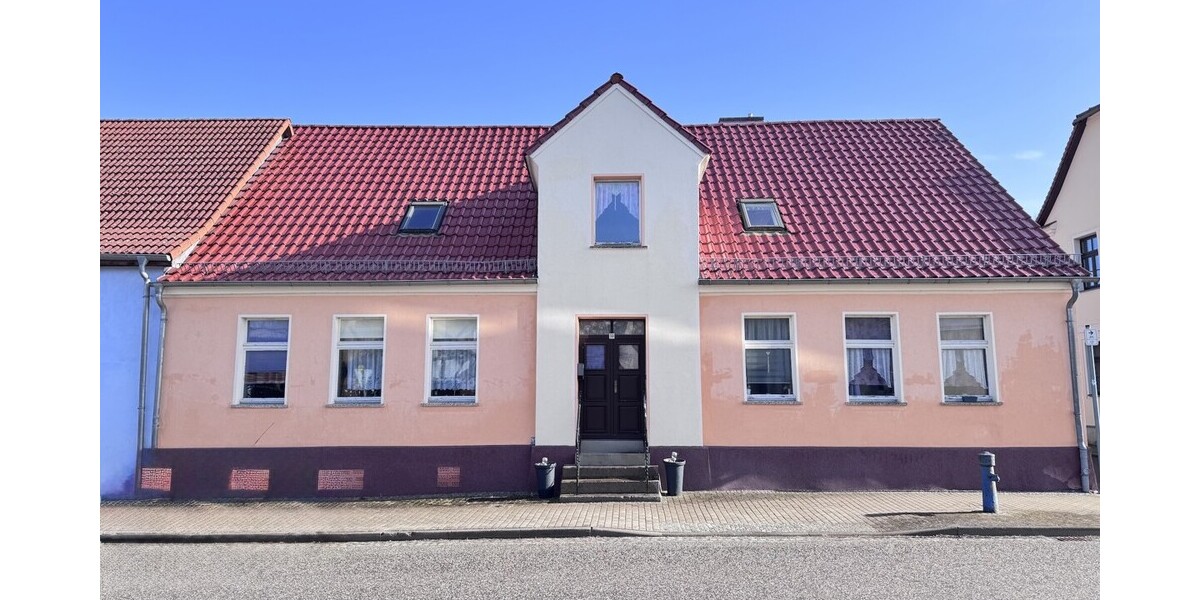 HORN IMMOBILIEN ++ großes Einfamilienhaus in Brüssow bei Löcknitz - Einfamilienhaus Brüssow | Angebot:25961058