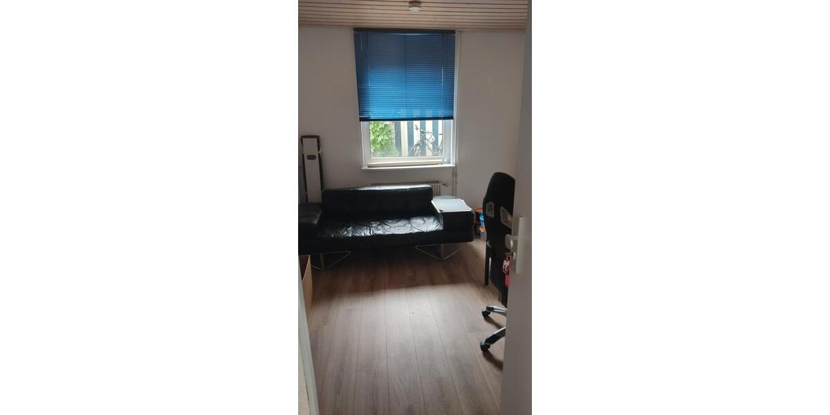 Hochparterre Darmstadt Darmstadt-Nord - 4 Zimmer, 72 m&sup2;, 259.000&euro; | Angebot:26918393