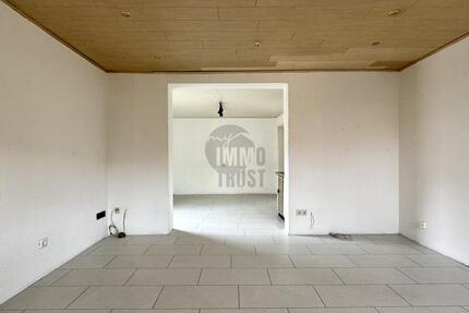 EIGENES HÄUSCHEN IN RUHIGER LAGE 6 zimmer