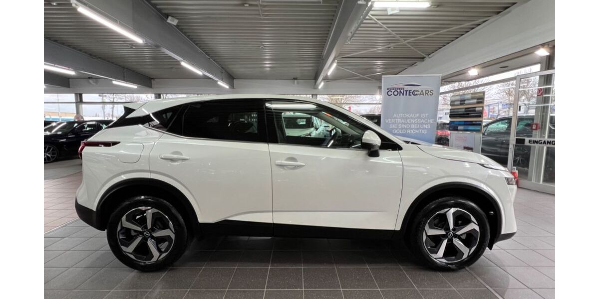 Nissan Qashqai 9.688 km 24.999 &euro; Werl 59457