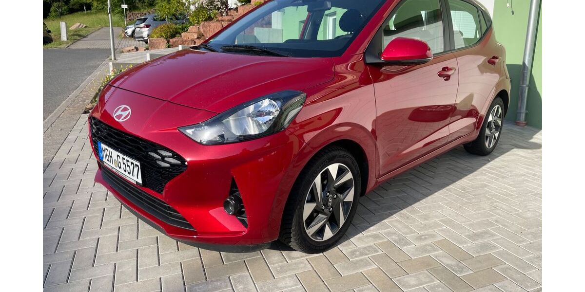 Hyundai i10 10.200 km 18.000 &euro; Werbach 97956