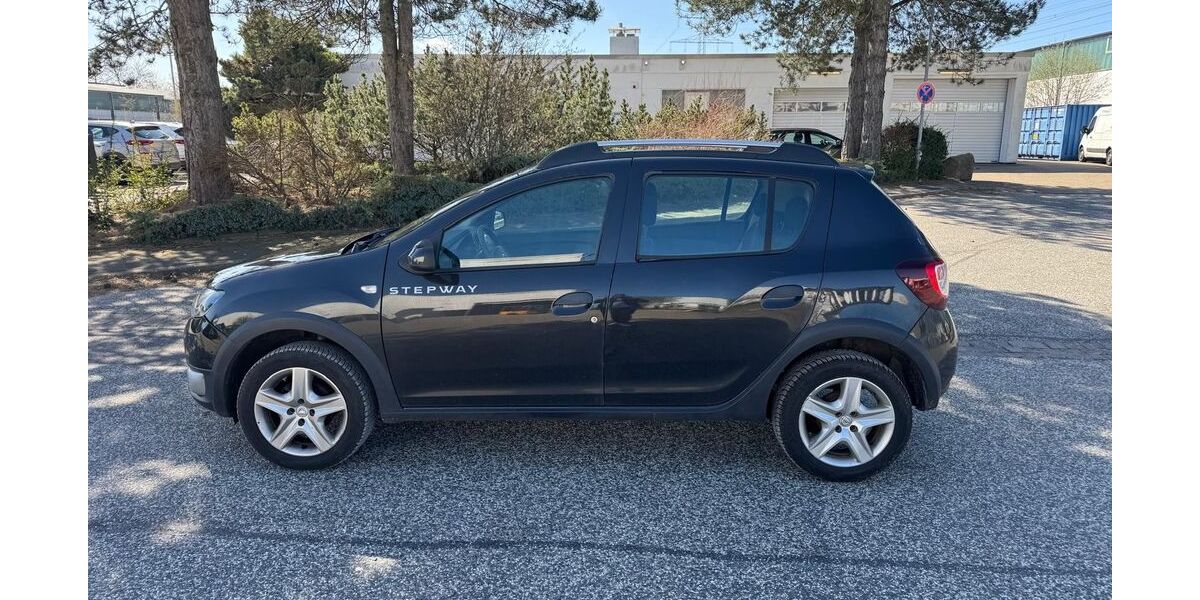 Dacia Sandero 228.815 km 2.390 &euro; Barsbüttel 22885