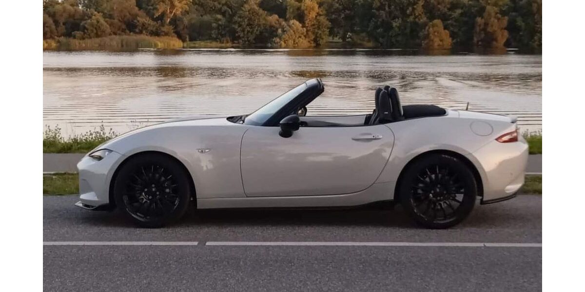 Mazda MX-5 49.300 km 21.999 &euro; Hamburg 21035