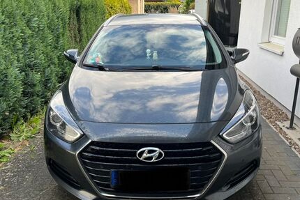 Hyundai i40 219.400 km 6.500 &euro; Winsen 21423